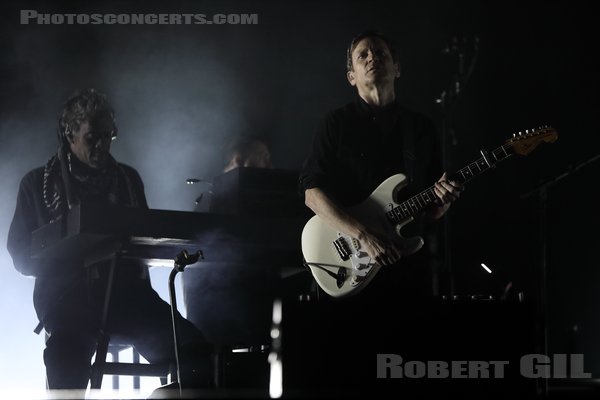 MASSIVE ATTACK - 2024-08-24 - SAINT CLOUD - Domaine National - Grande Scene - 